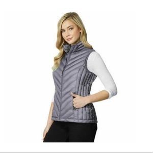 NWOT 32 Degrees Packable Vest